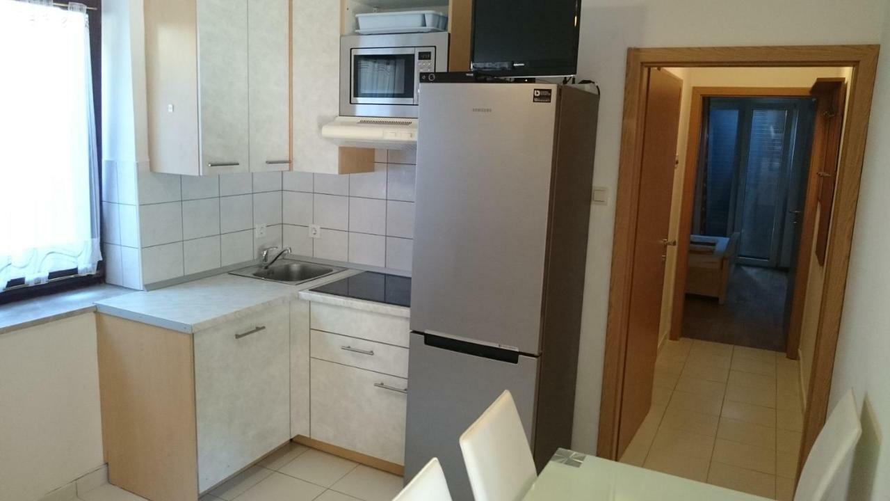 Apartments Vila Tisa Мали-Лошинь Экстерьер фото